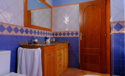 Herverkoop - Finca Country Property -
Orihuela