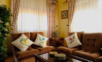 Herverkoop - Finca Country Property -
Orihuela