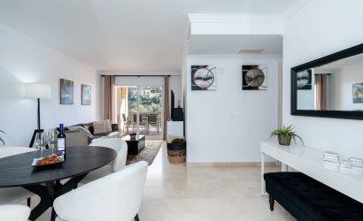 Reventa - Apartment -
Benahavis - La Quinta