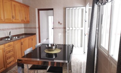 Reventa - Town House -
Los Montesinos - Montesinos