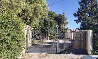 Herverkoop - Villa -
Avileses - Inland