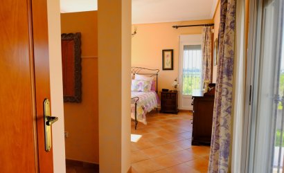 Herverkoop - Finca Country Property -
Orihuela