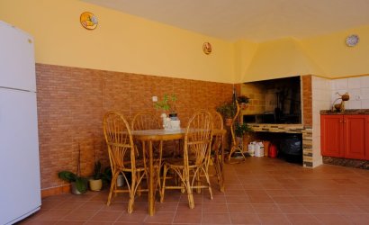 Herverkoop - Finca Country Property -
Orihuela