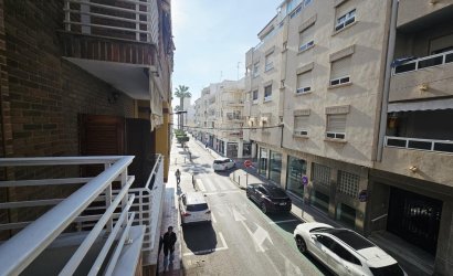 Herverkoop - Apartment -
Torrevieja - Estacion De Autobuses