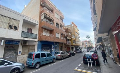 Herverkoop - Apartment -
Torrevieja - Estacion De Autobuses