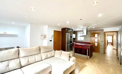 Revente - Apartment -
Torrevieja - Centro