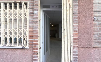 Revente - Apartment -
Torrevieja - Centro