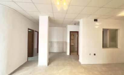 Revente - Apartment -
Torrevieja - Centro