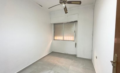 Revente - Apartment -
Torrevieja - Centro