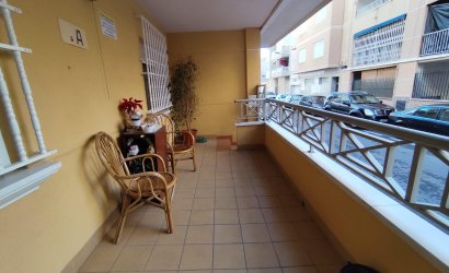 Herverkoop - Apartment -
Torrevieja - Estacion De Autobuses
