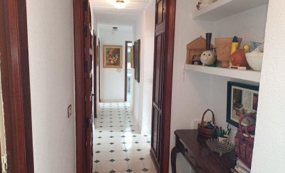 Herverkoop - Villa -
Orihuela Costa - Campoamor