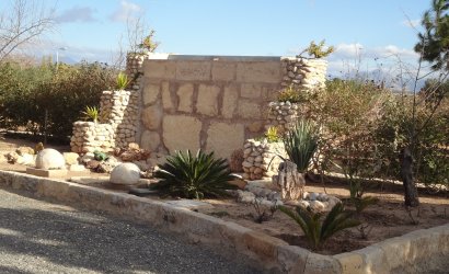 Herverkoop - Country House -
El Altet