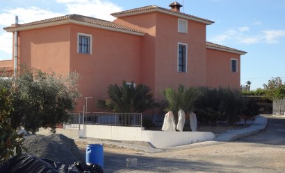 Herverkoop - Country House -
El Altet