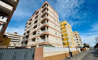 Reventa - Apartment -
Torrevieja - Costa Blanca