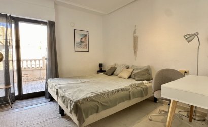 Herverkoop - Apartment -
Torrevieja