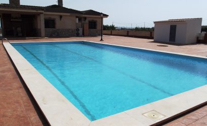 Resale - Villa -
Los Montesinos - La Herrada