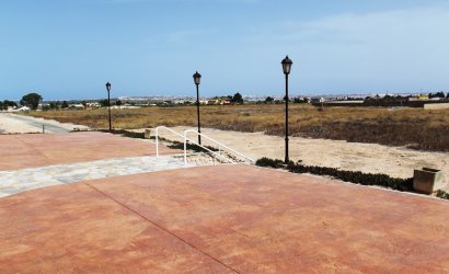 Resale - Villa -
Los Montesinos - La Herrada