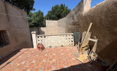 Herverkoop - Town House -
Pinoso - Inland