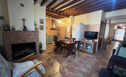 Herverkoop - Town House -
Pinoso - Inland