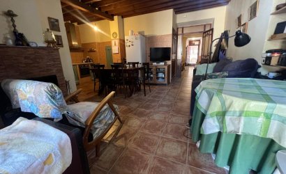 Herverkoop - Town House -
Pinoso - Inland