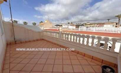 Resale - Townhouse -
Los Narejos - Urb. Oasis