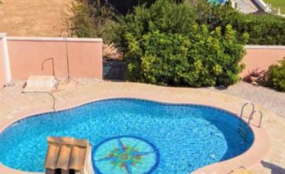 Resale - Villa -
Torrevieja