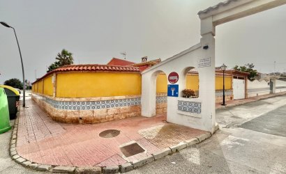 Reventa - Villa -
Torrevieja - Los Balcones - Los Altos del Edén