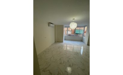 Revente - Apartment -
Torrevieja - Costa Blanca