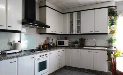 Herverkoop - Country House -
Cocentaina