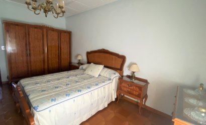 Resale - Townhouse -
Salinas