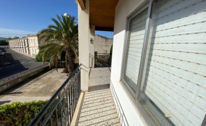 Resale - Townhouse -
Salinas