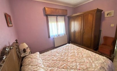 Revente - Country House -
Sax