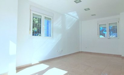 Revente - Apartment -
La Duquesa - Costa del Sol