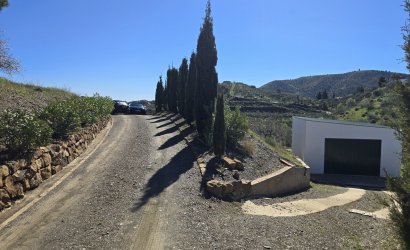 Revente - Villa -
Vinuela - Inland