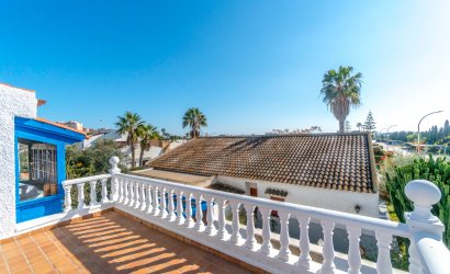 Resale - Townhouse -
Orihuela Costa - Campoamor