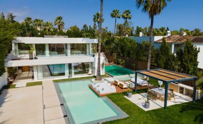 Reventa - Villa -
Nueva Andalucía - Costa del Sol