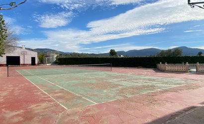 Revente - Country House -
Sax