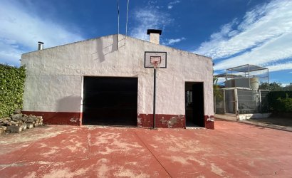 Revente - Country House -
Sax