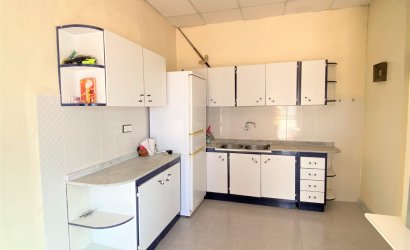 Revente - Country House -
Sax