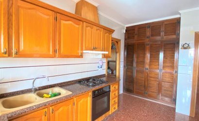 Revente - Country House -
Sax