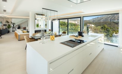 Resale - Villa -
Benahavis - La Quinta