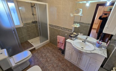 Reventa - Villa -
Vinuela - Inland