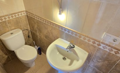 Herverkoop - Villa -
Vinuela - Inland