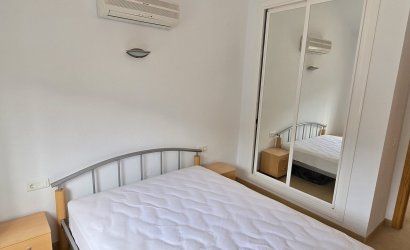 Herverkoop - Villa -
Vinuela - Inland