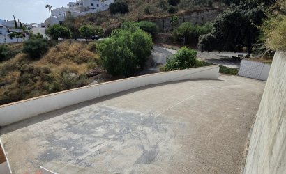 Herverkoop - Villa -
Vinuela - Inland