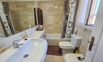 Herverkoop - Town House -
La Duquesa - Costa del Sol