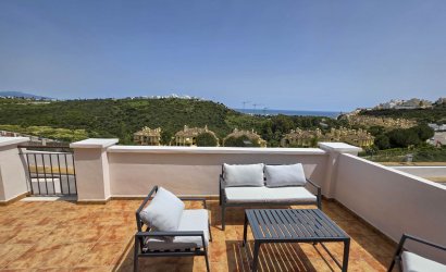 Reventa - Town House -
Casares Playa - Costa del Sol