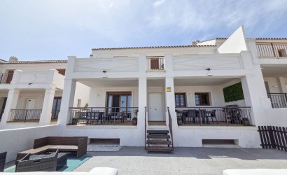 Reventa - Town House -
Casares Playa - Costa del Sol