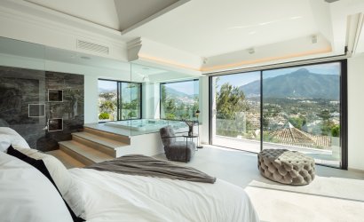 Resale - Villa -
Marbella - Nueva Andalucía