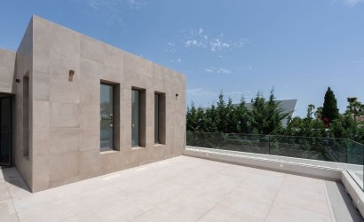 Herverkoop - Villa -
Nueva Andalucía - Costa del Sol